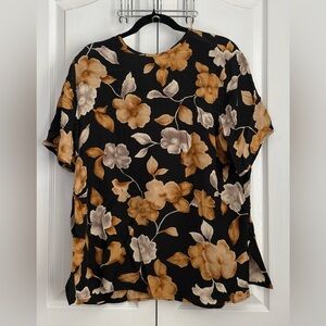 Jones New York Top, Black and Gold Floral, size 16W